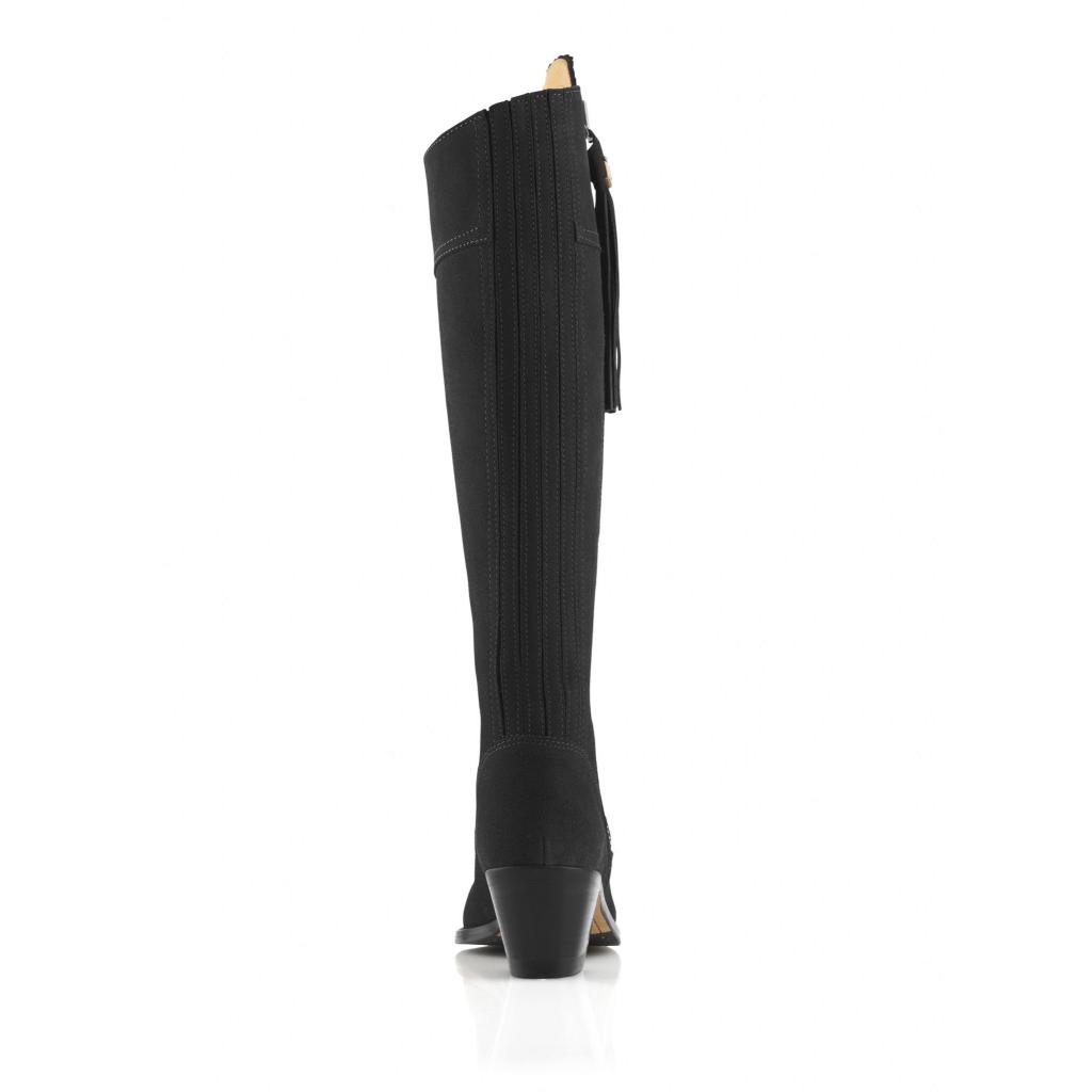 the heeled regina