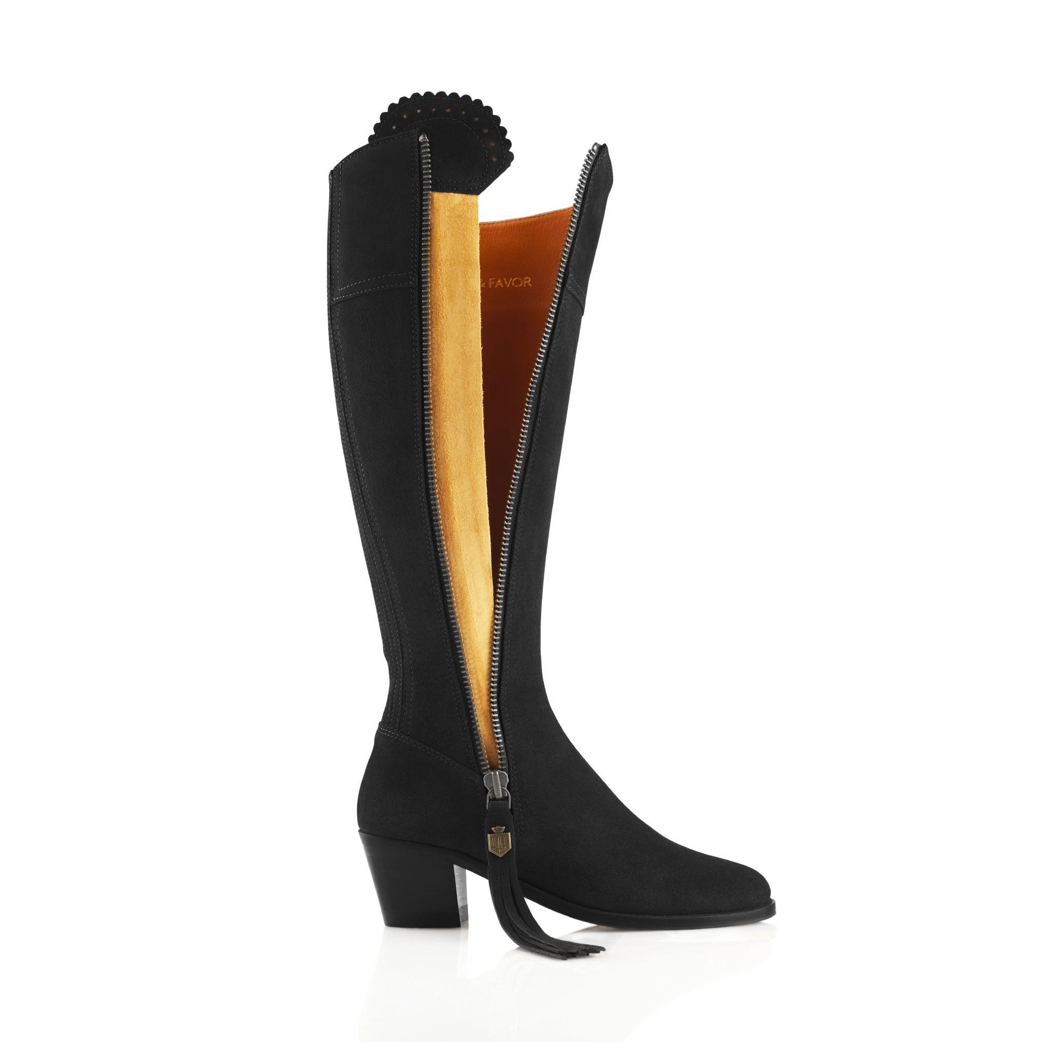 the heeled regina